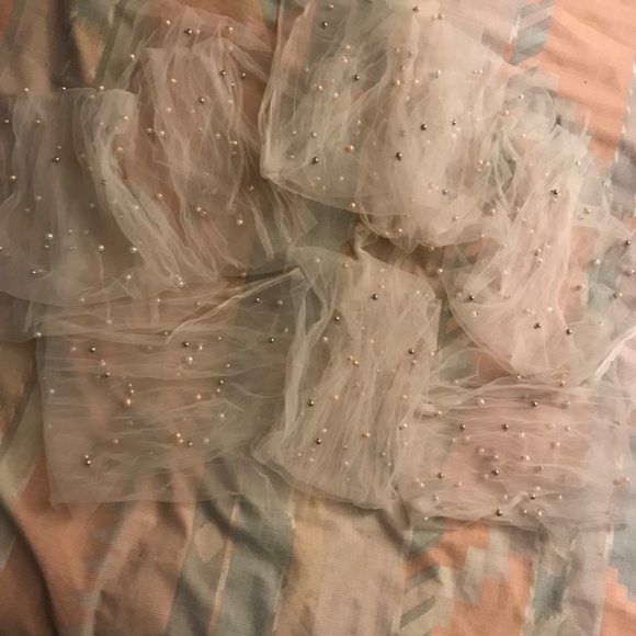 free gift: 8 small white mesh headscarfs/ other use with pink and silver pearls - Picture 4 of 4